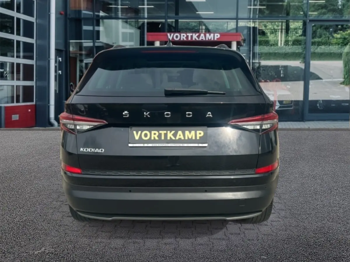 2.0 TDI DSG AMBITION PANO-DAK/PDC/ACC/STOELVERW/CARPLAY
