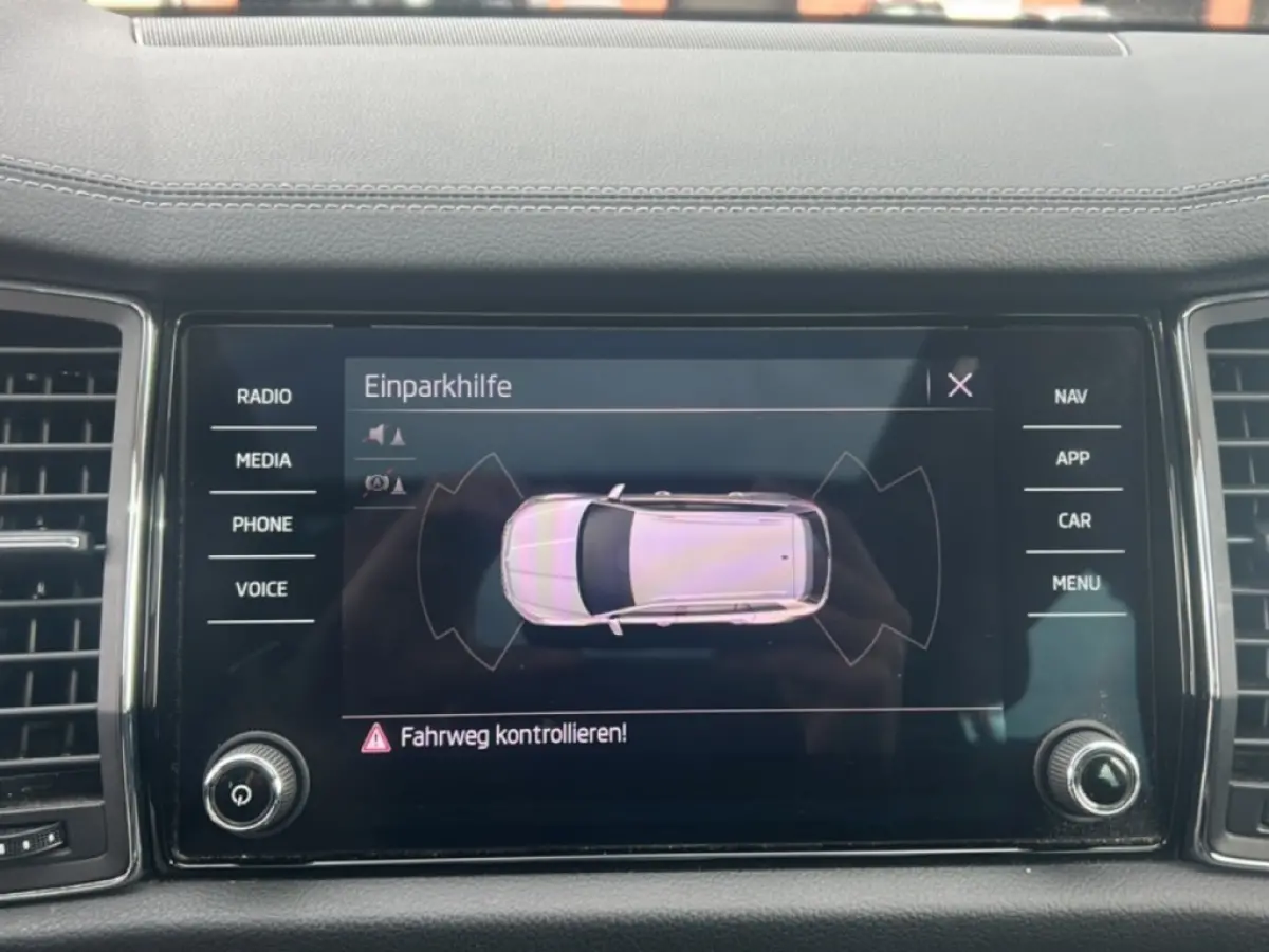 2.0 TDI DSG AMBITION PANO-DAK/PDC/ACC/STOELVERW/CARPLAY