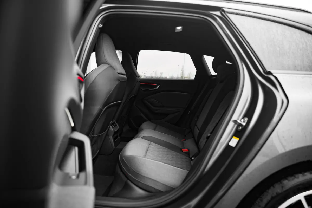 S edition 2.0 110 kW / 150 pk | Adaptive cruise control | Aluminium optiek in het interieur | Audi smartphone interface