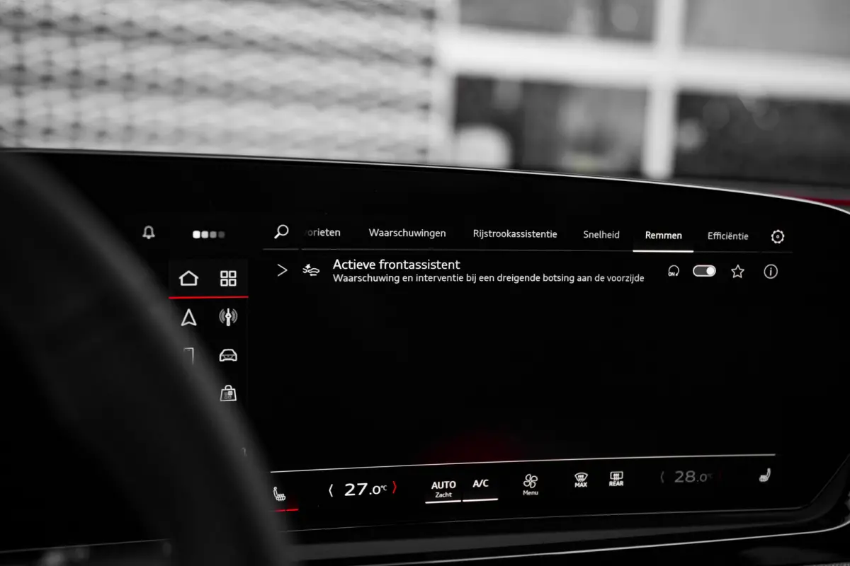 S edition 2.0 110 kW / 150 pk | Adaptive cruise control | Aluminium optiek in het interieur | Audi smartphone interface