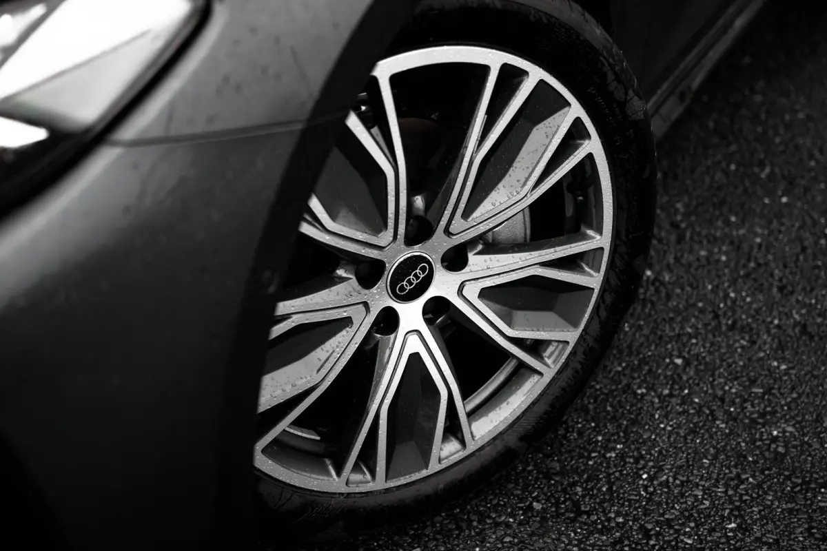 S edition 2.0 110 kW / 150 pk | Adaptive cruise control | Aluminium optiek in het interieur | Audi smartphone interface