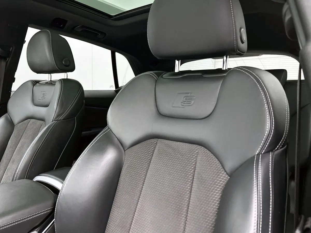 55 TFSI e quattro Pro Line S 381 PK | Panoramadak | Luchtvering | Climate Control | Stoelverwarming | Cruise Control | Achteruitrijcamera | Elektrisch verstelbare stoelen |