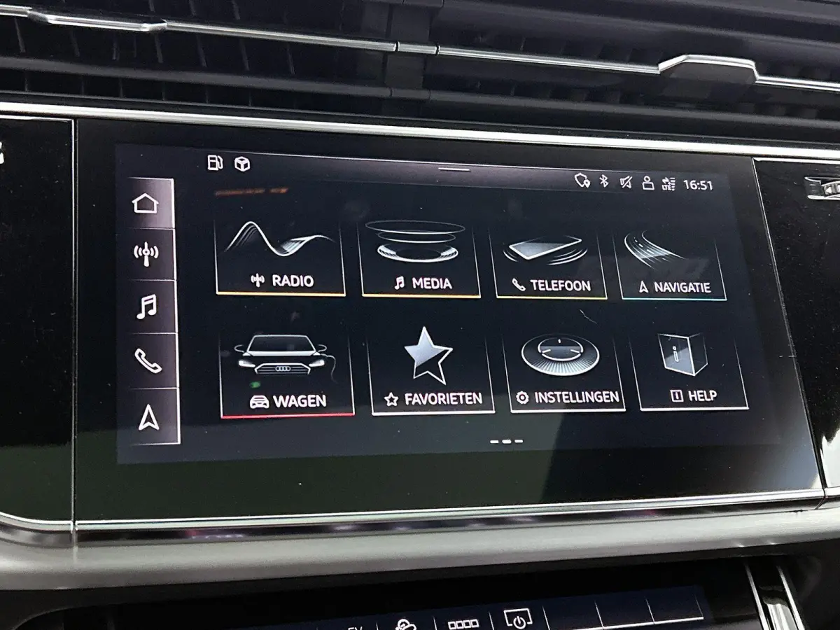 55 TFSI e quattro Pro Line S 381 PK | Panoramadak | Luchtvering | Climate Control | Stoelverwarming | Cruise Control | Achteruitrijcamera | Elektrisch verstelbare stoelen |