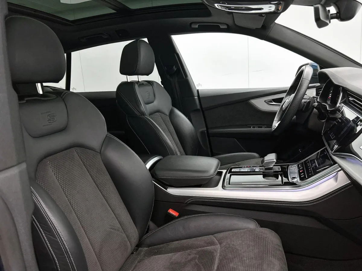 55 TFSI e quattro Pro Line S 381 PK | Panoramadak | Luchtvering | Climate Control | Stoelverwarming | Cruise Control | Achteruitrijcamera | Elektrisch verstelbare stoelen |