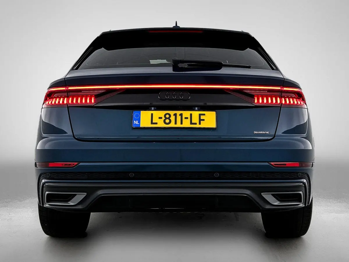 55 TFSI e quattro Pro Line S 381 PK | Panoramadak | Luchtvering | Climate Control | Stoelverwarming | Cruise Control | Achteruitrijcamera | Elektrisch verstelbare stoelen |