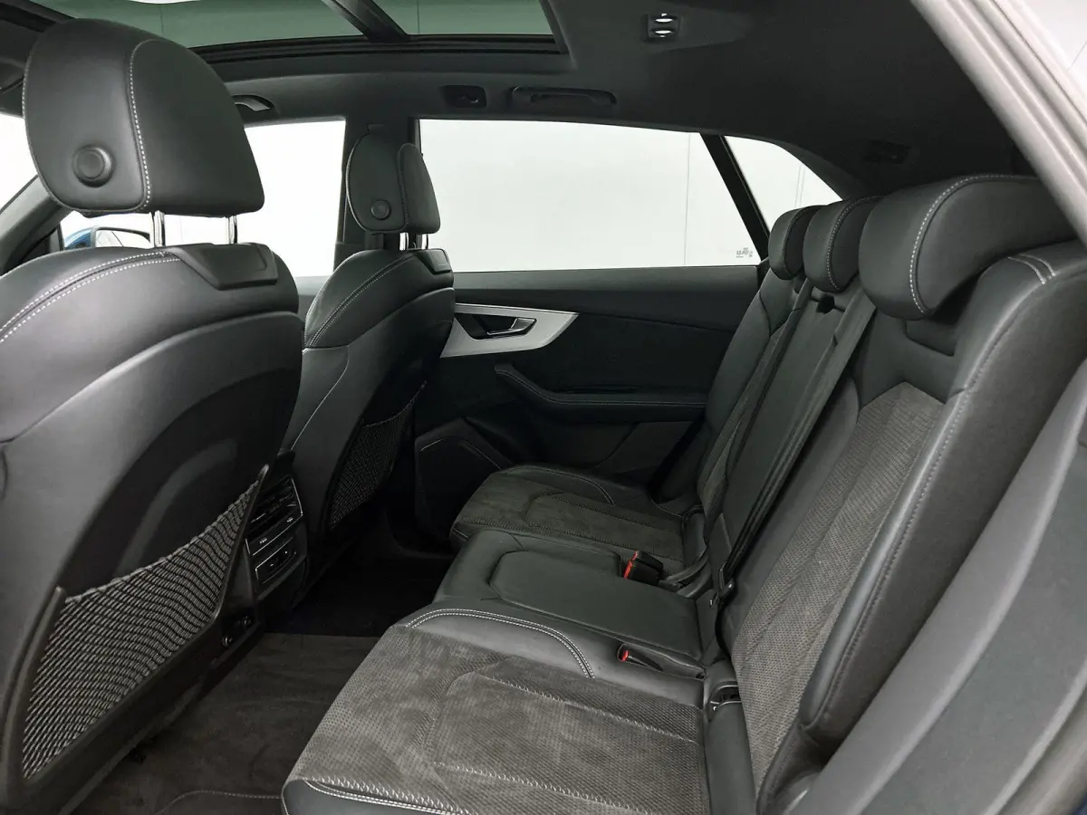 55 TFSI e quattro Pro Line S 381 PK | Panoramadak | Luchtvering | Climate Control | Stoelverwarming | Cruise Control | Achteruitrijcamera | Elektrisch verstelbare stoelen |