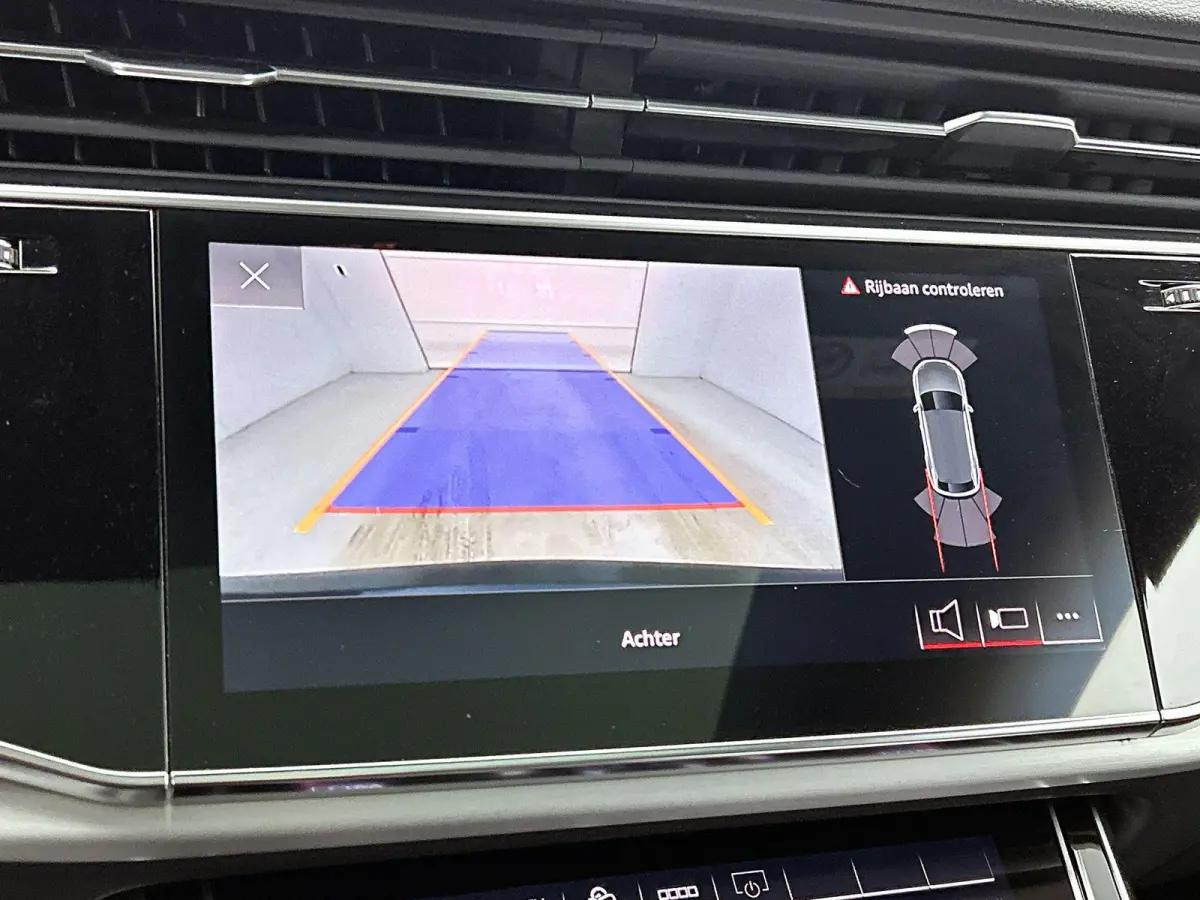 55 TFSI e quattro Pro Line S 381 PK | Panoramadak | Luchtvering | Climate Control | Stoelverwarming | Cruise Control | Achteruitrijcamera | Elektrisch verstelbare stoelen |