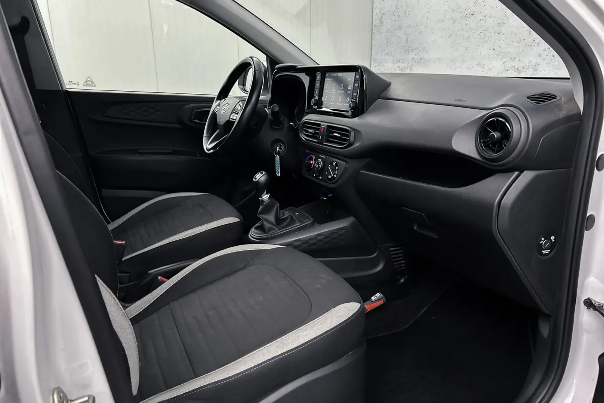 1.0 Comfort | Cruise control | Apple Carplay | Airco