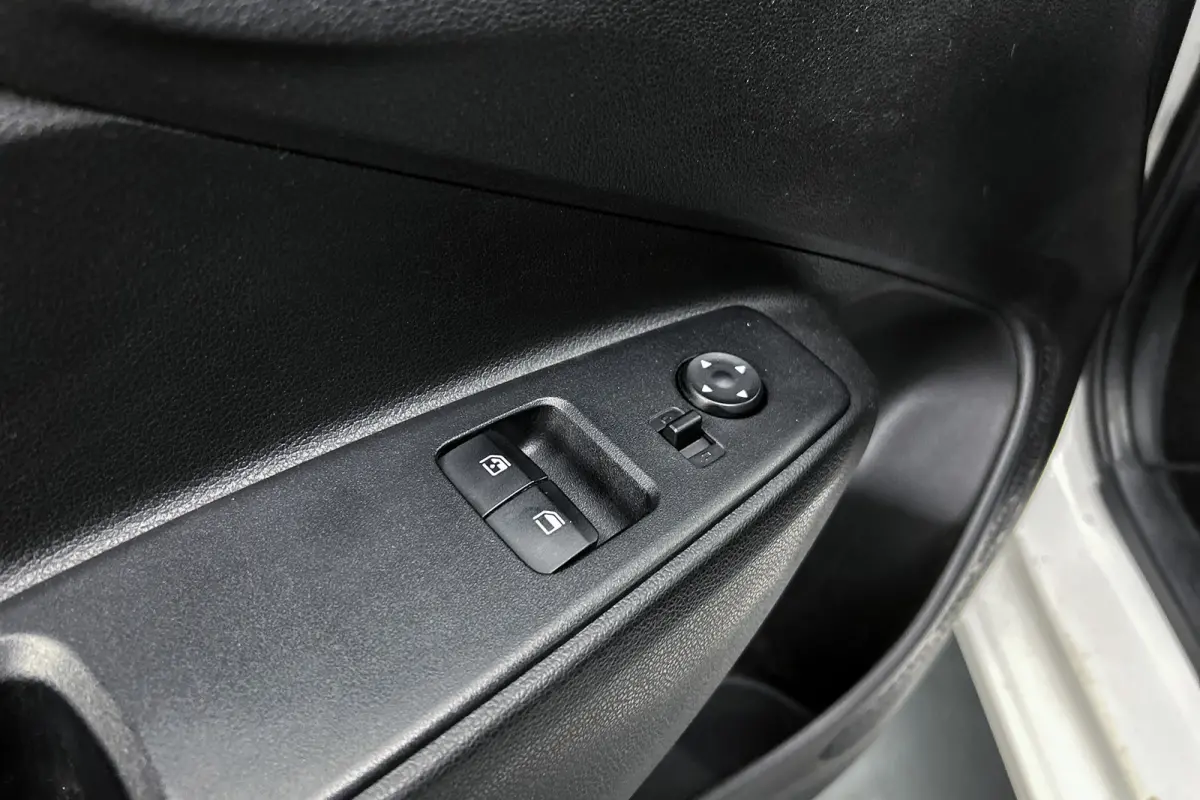 1.0 Comfort | Cruise control | Apple Carplay | Airco