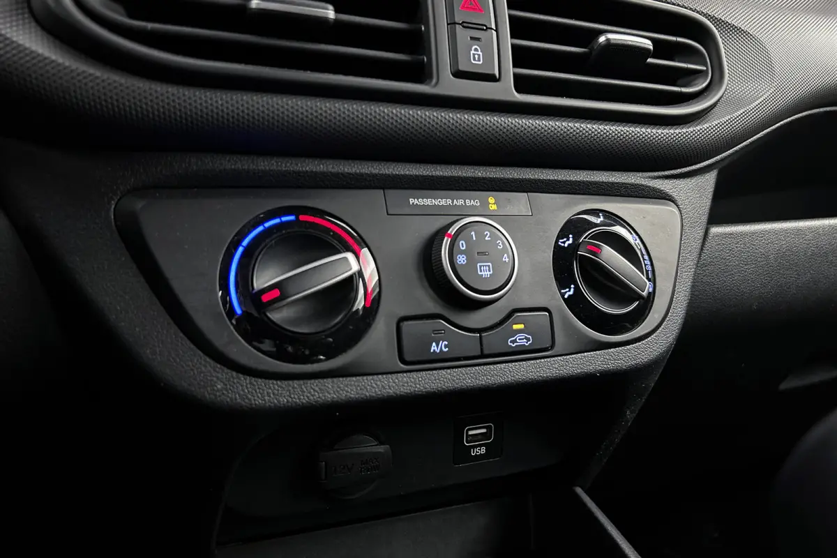 1.0 Comfort | Cruise control | Apple Carplay | Airco