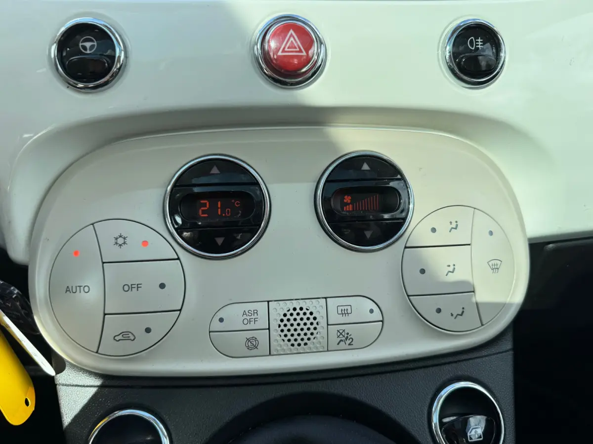 1.2 Lounge,Panorama,Autom.Airco,Navigatie,Carplay,parksensoren
