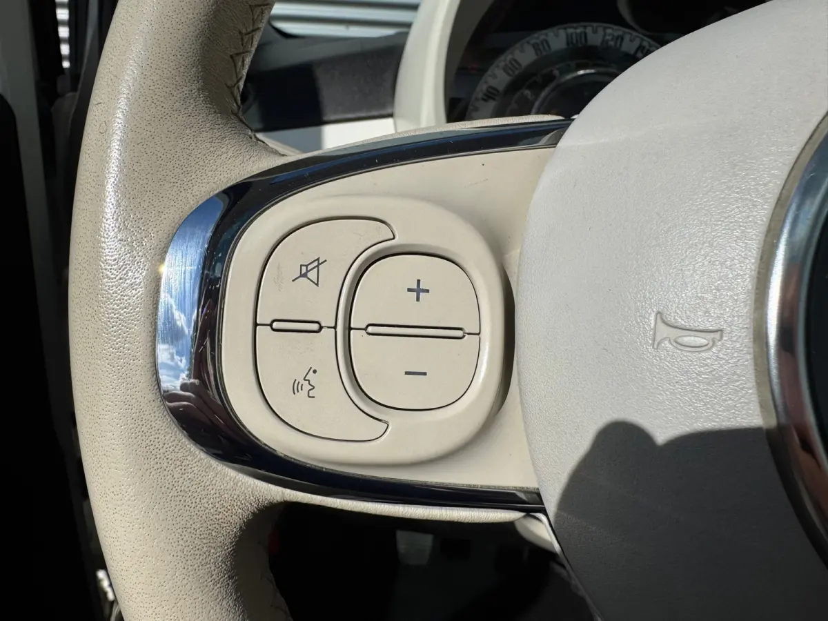 1.2 Lounge,Panorama,Autom.Airco,Navigatie,Carplay,parksensoren