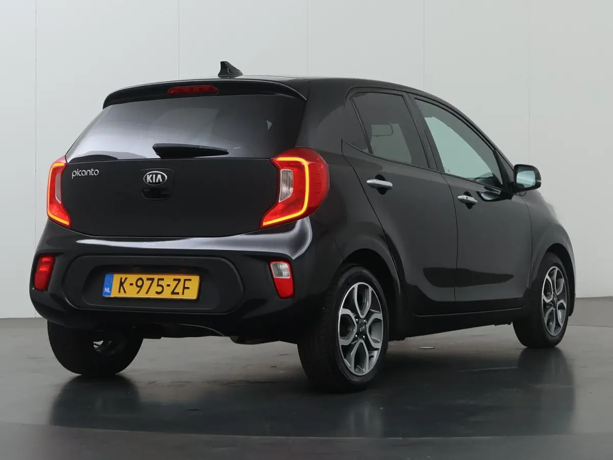 1.0 DPi DynamicPlusLine | Keyless | Navigatie | Parkeercamera | Apple Carplay/Android Auto | Climate Control |