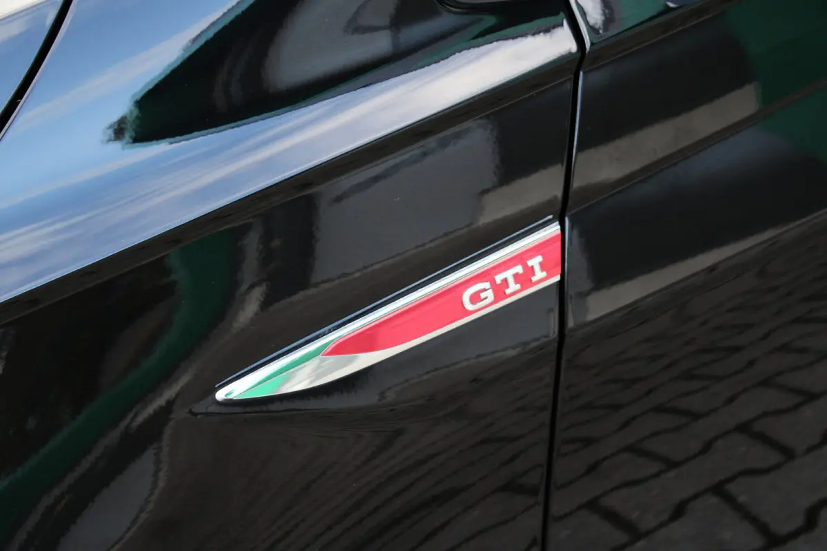 2.0 TSI GTI | DSG | LED IQ-MATRIX | 18" | PANO | ACC | VIRTUAL | CAMERA | DODEHOEK | ZÉÉR MOOI!
