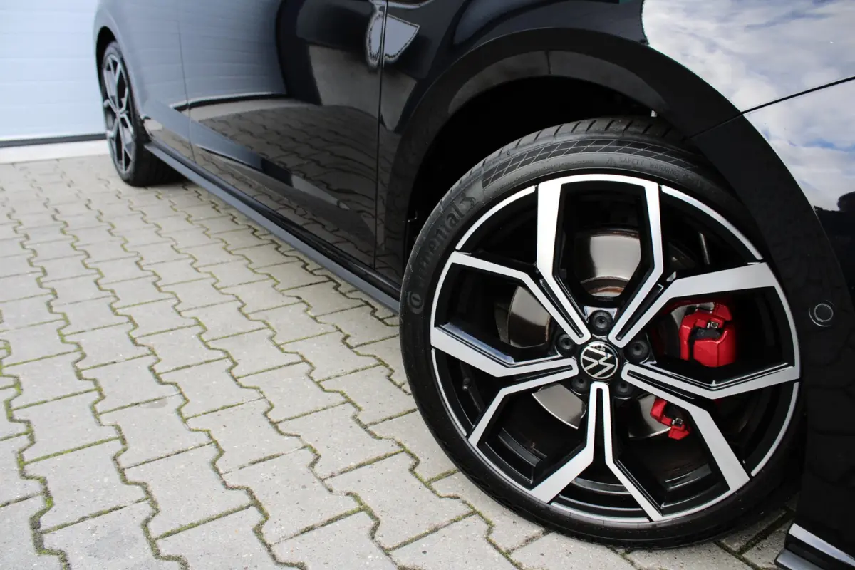 2.0 TSI GTI | DSG | LED IQ-MATRIX | 18" | PANO | ACC | VIRTUAL | CAMERA | DODEHOEK | ZÉÉR MOOI!