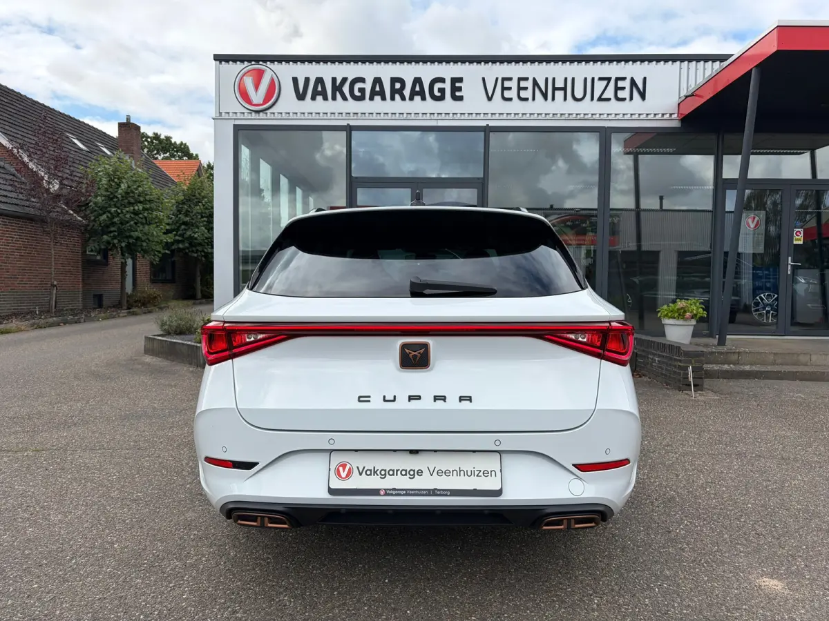 1.4 e-Hybrid Business|Rijklaar prijs|Camera|Elek. klep|CarPlay|ACC|Sfeer|