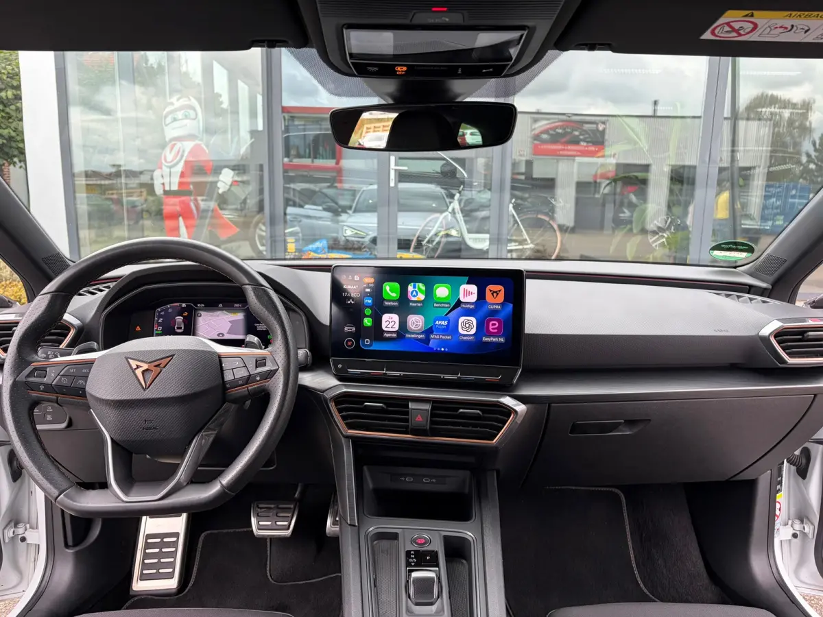1.4 e-Hybrid Business|Rijklaar prijs|Camera|Elek. klep|CarPlay|ACC|Sfeer|