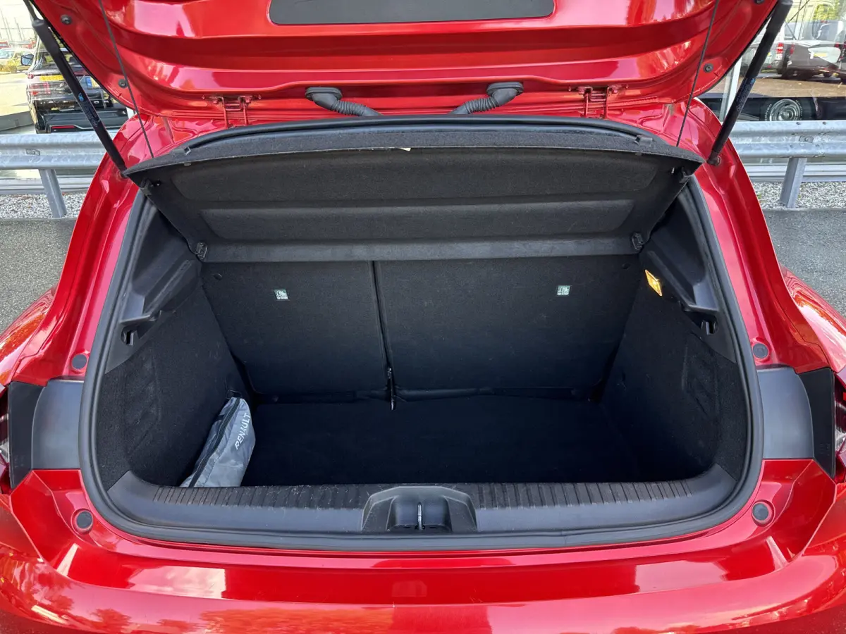 1.0 TCe R.S. Line | NL-auto | Camera | Keyless | Carplay | Navi