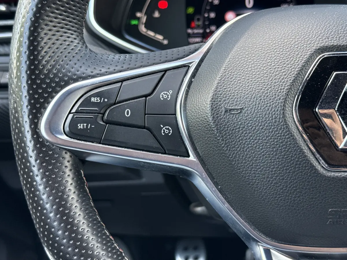 1.0 TCe R.S. Line | NL-auto | Camera | Keyless | Carplay | Navi