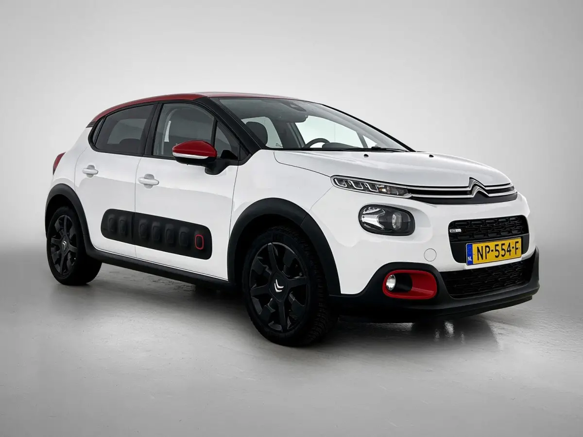 1.2 82pk Shine | 1ste Eigenaar | Navigatie | Climate Control | Cruise Control | 17"LMV | Camera | Parkeersensoren | IsoFix | Apple Carplay/Android Auto |