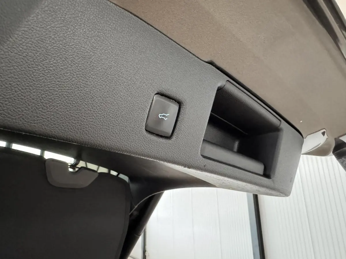 2.5 165kW PHEV Titanium X Automaat