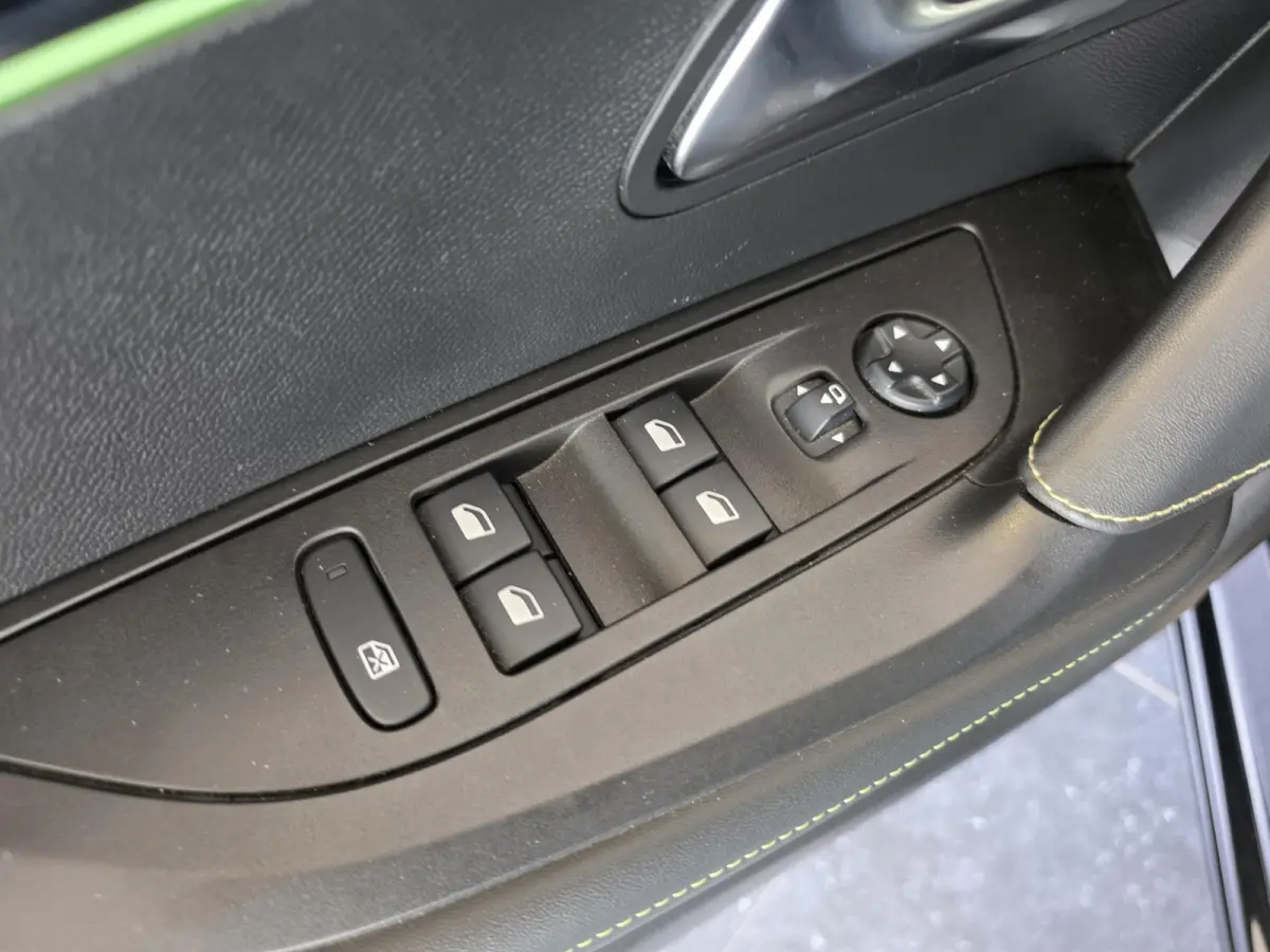 EV GT 50 kWh | NL-Auto | Stoelverwarming | Apple Carplay & Android Auto