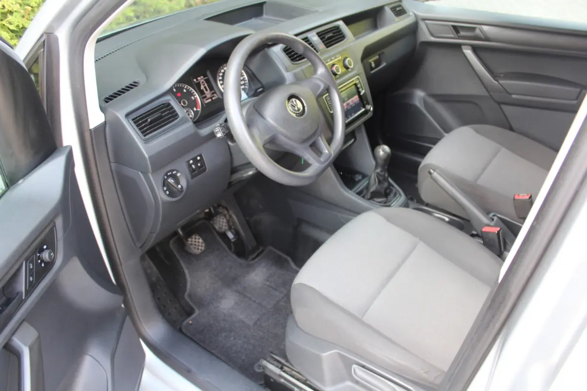 2.0 TDI L1H1 BMT Comfortline 75PK | Airco | Navigatie | Parkeersensoren