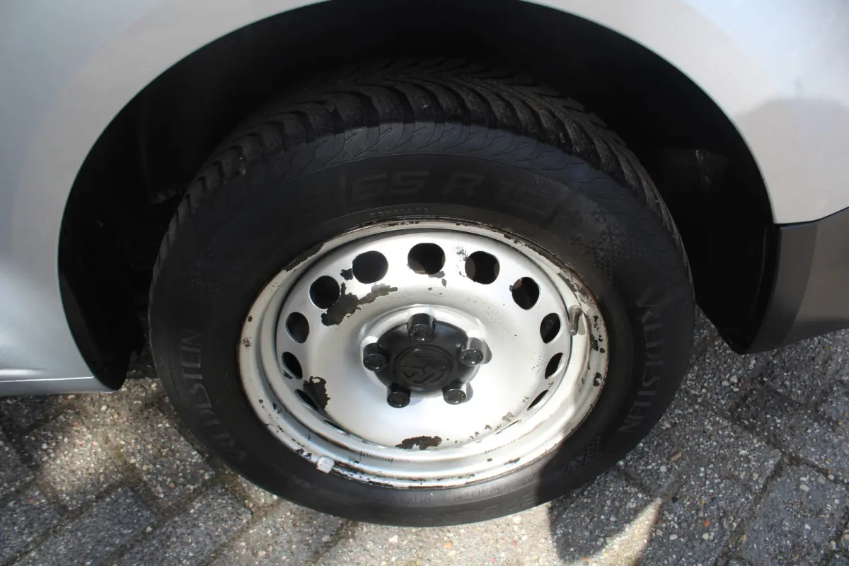 2.0 TDI L1H1 BMT Comfortline 75PK | Airco | Navigatie | Parkeersensoren
