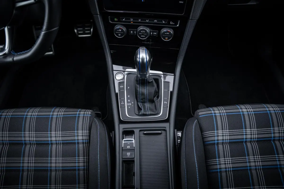 1.4 TSI GTE*VIRTUAL*CAMERA*TREKHAAK*KEYLESS*