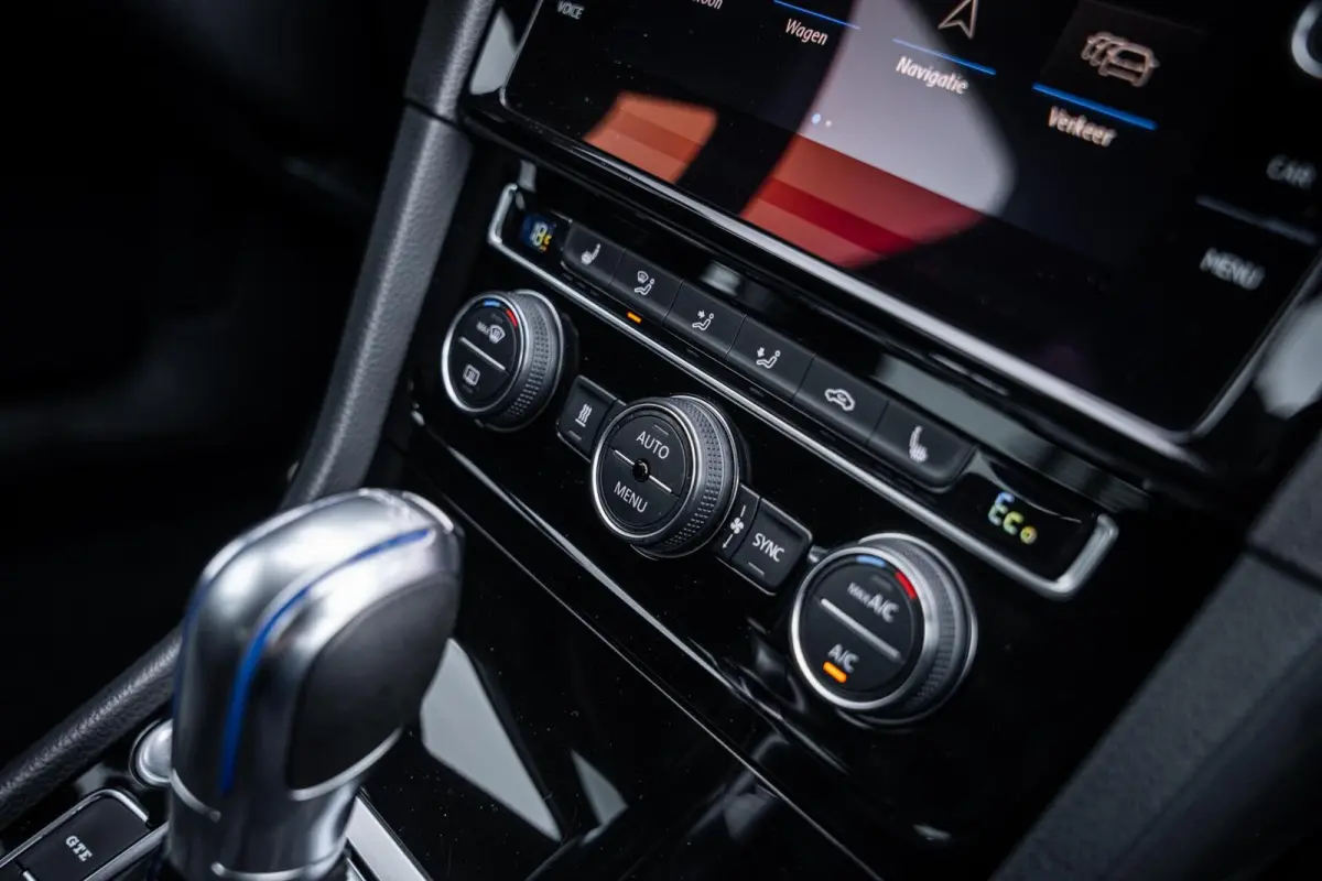 1.4 TSI GTE*VIRTUAL*CAMERA*TREKHAAK*KEYLESS*