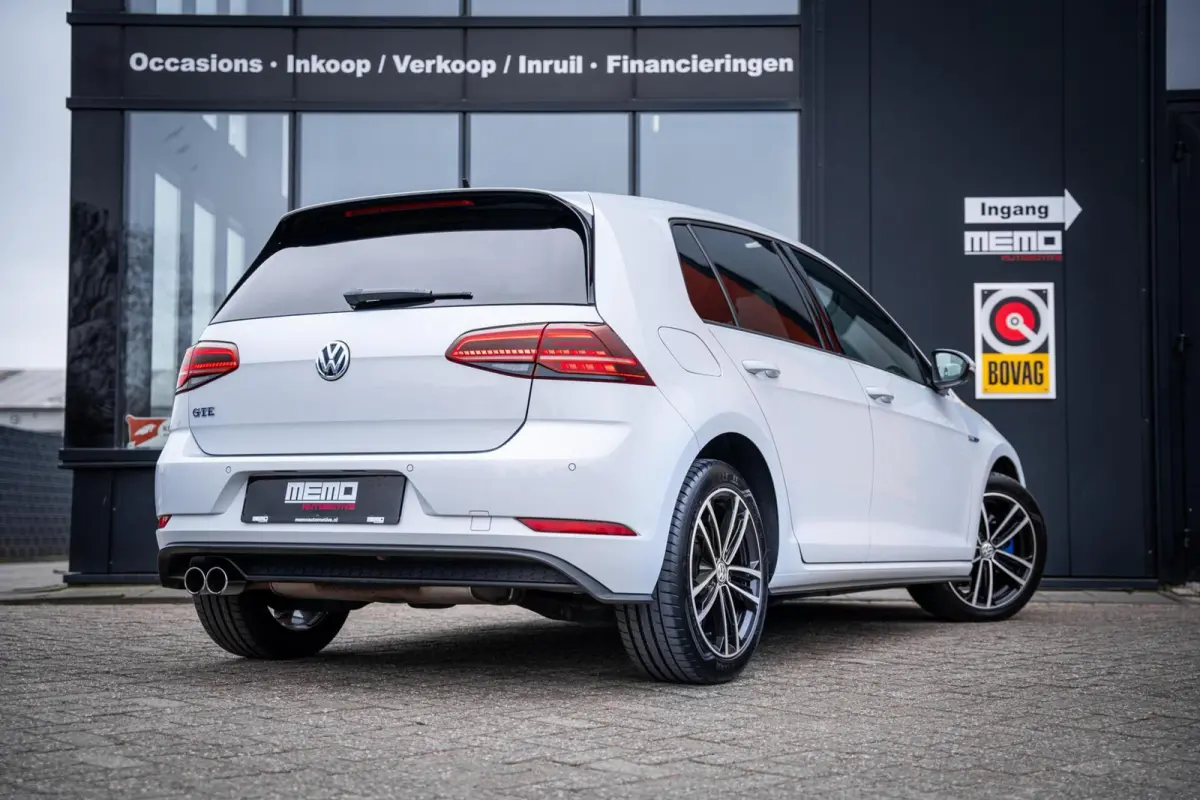 1.4 TSI GTE*VIRTUAL*CAMERA*TREKHAAK*KEYLESS*