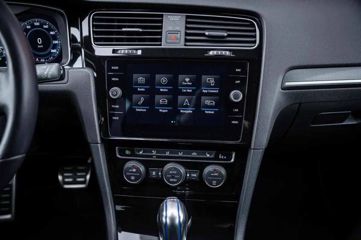 1.4 TSI GTE*VIRTUAL*CAMERA*TREKHAAK*KEYLESS*