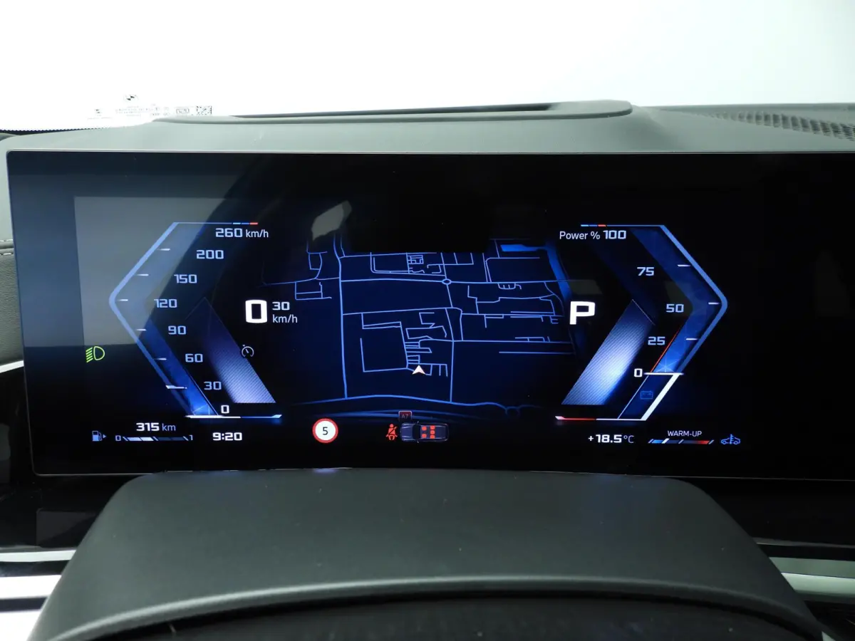M60i xDrive | M-Sportpakket | LED | Leder | HUD | Panoramadak | Active steering | Comfortzetels | DAB | Bowers & Wilkins sound | Alu 22 inch
