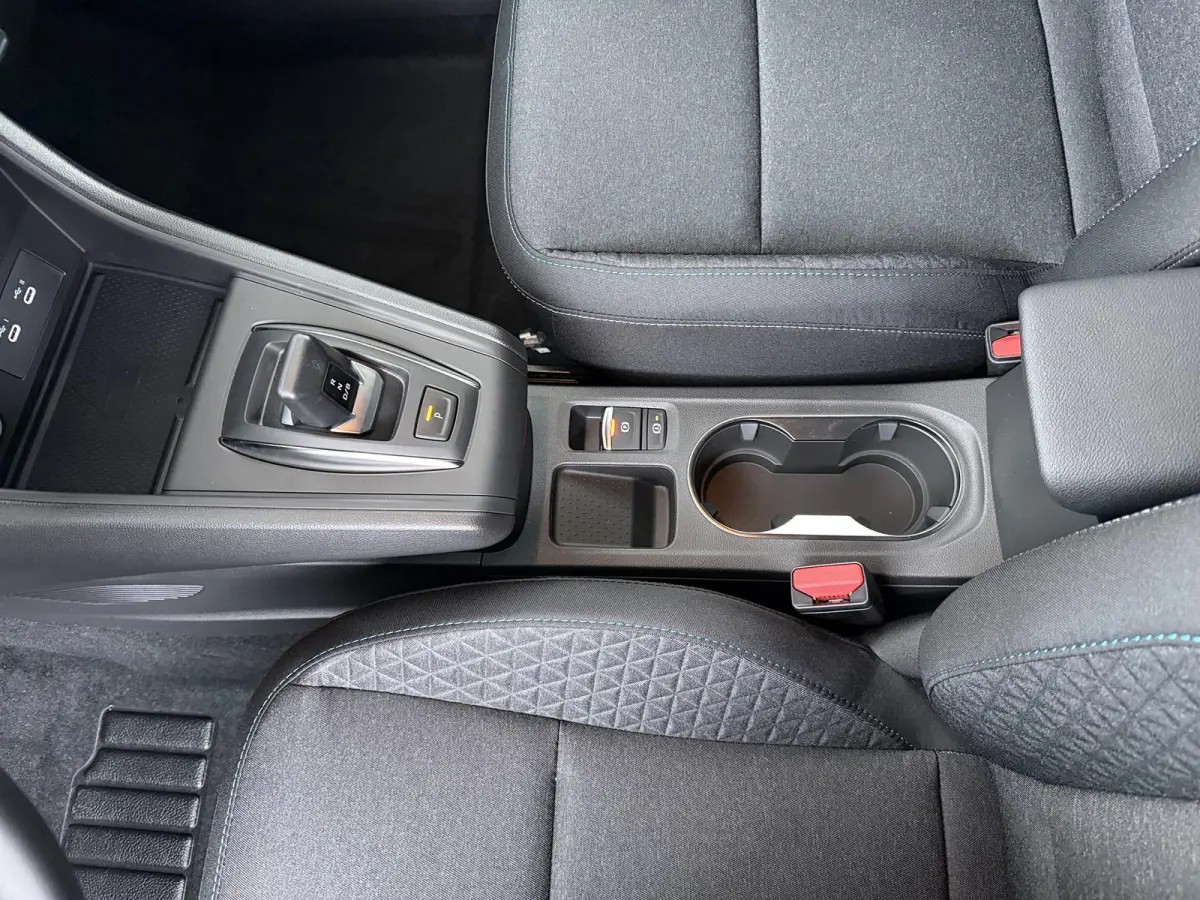 1.8 HEV Intense | €2.000 voorraadvoordeel! | Apple Carplay / Android auto | Keyless | Cruise control | Achteruitrijcamera
