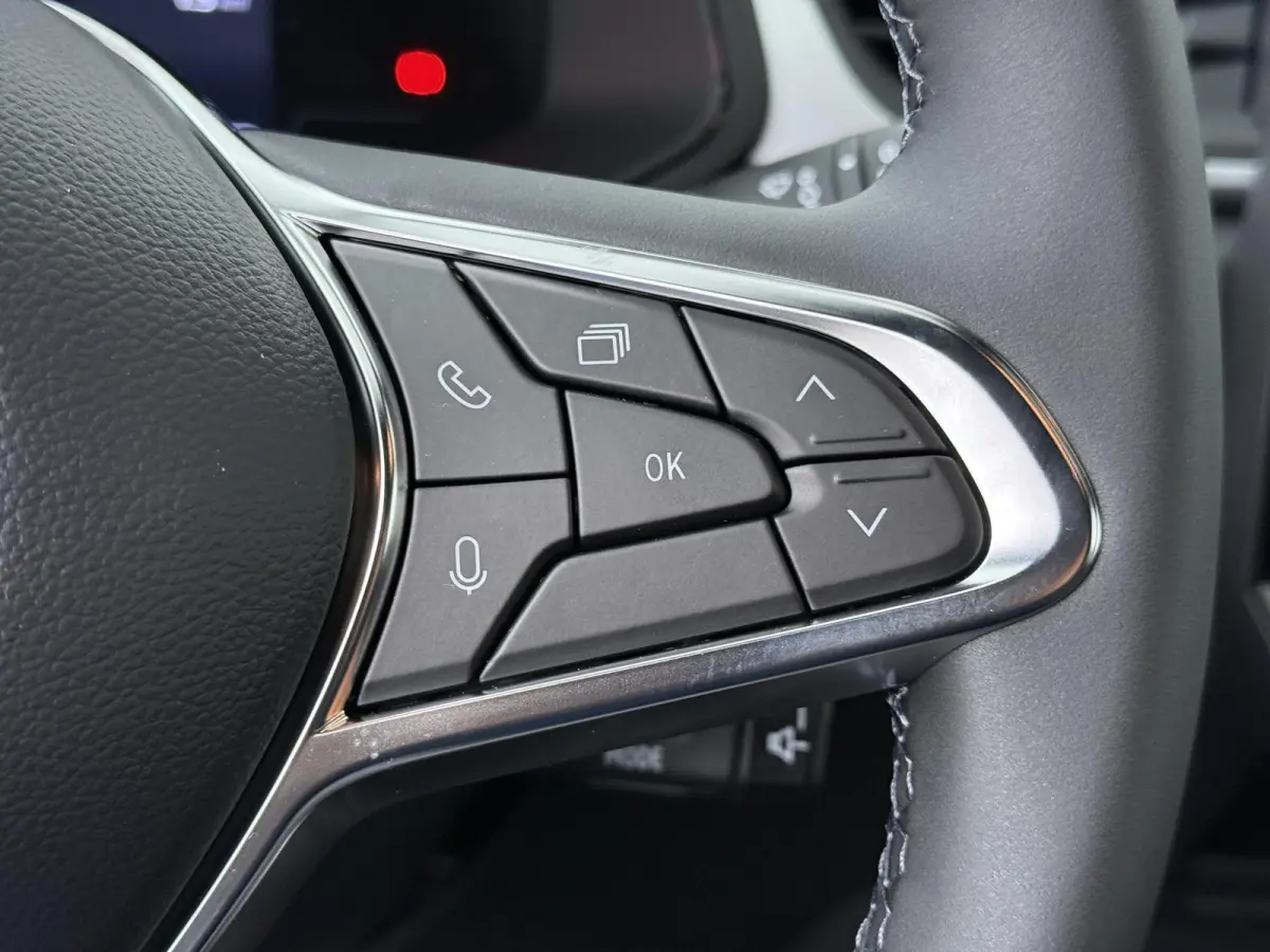 1.8 HEV Intense | €2.000 voorraadvoordeel! | Apple Carplay / Android auto | Keyless | Cruise control | Achteruitrijcamera