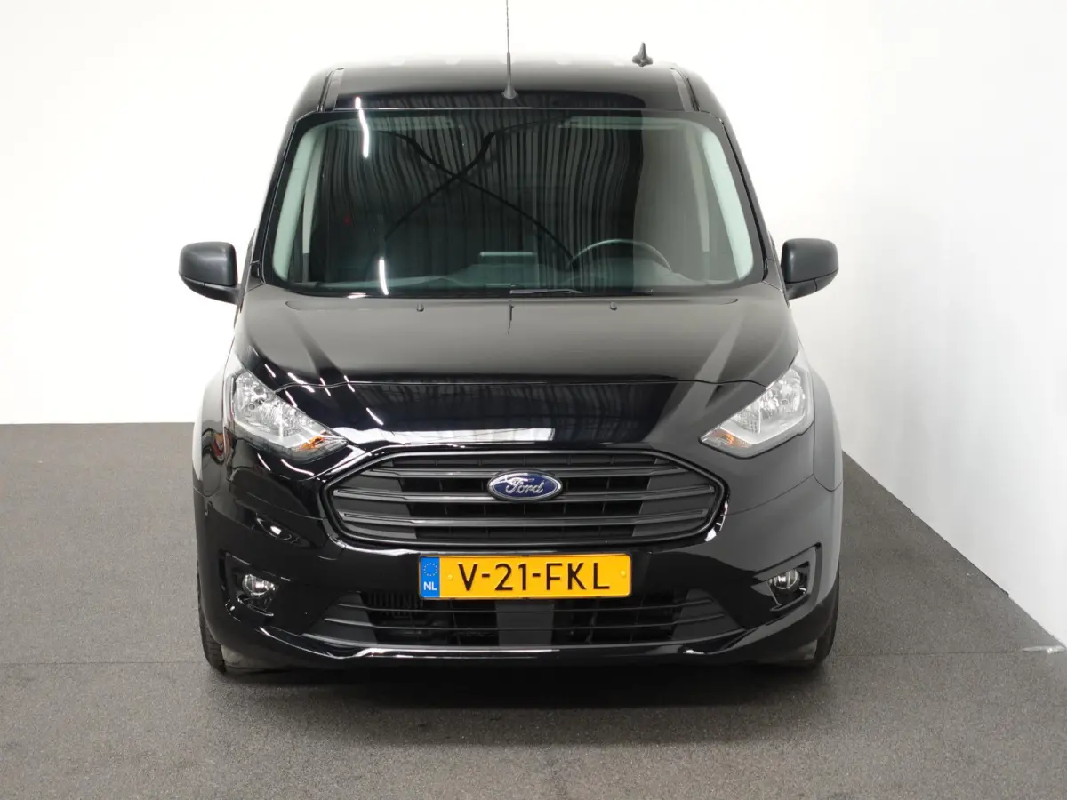 100pk L2 Trend Automaat Trekhaak Airco Navigatie Cruise control