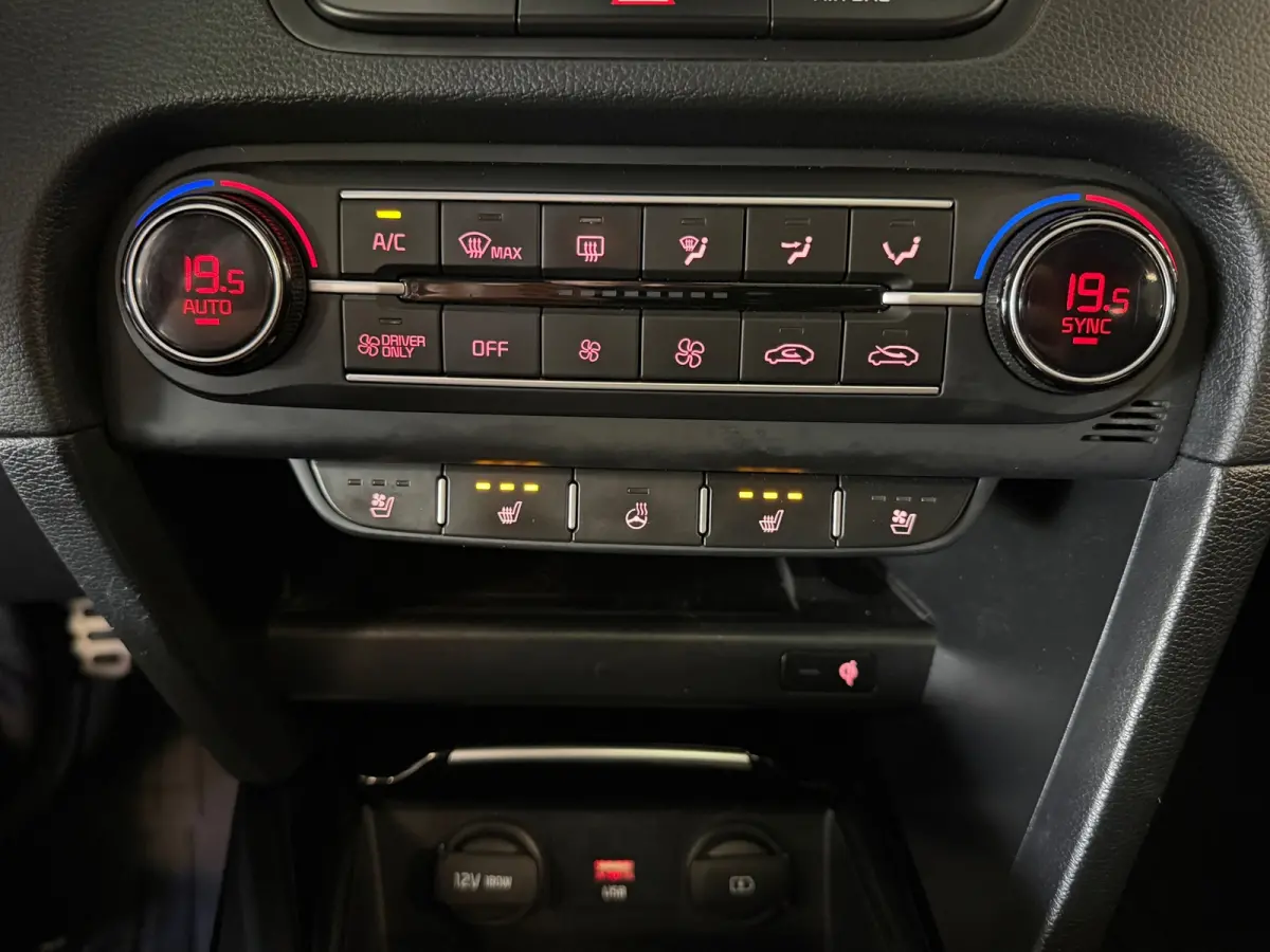 1.6 GDI PHEV EXECUTIVE, PANORAMADAK, LEER, NAVIGATIE, LED, CRUISE