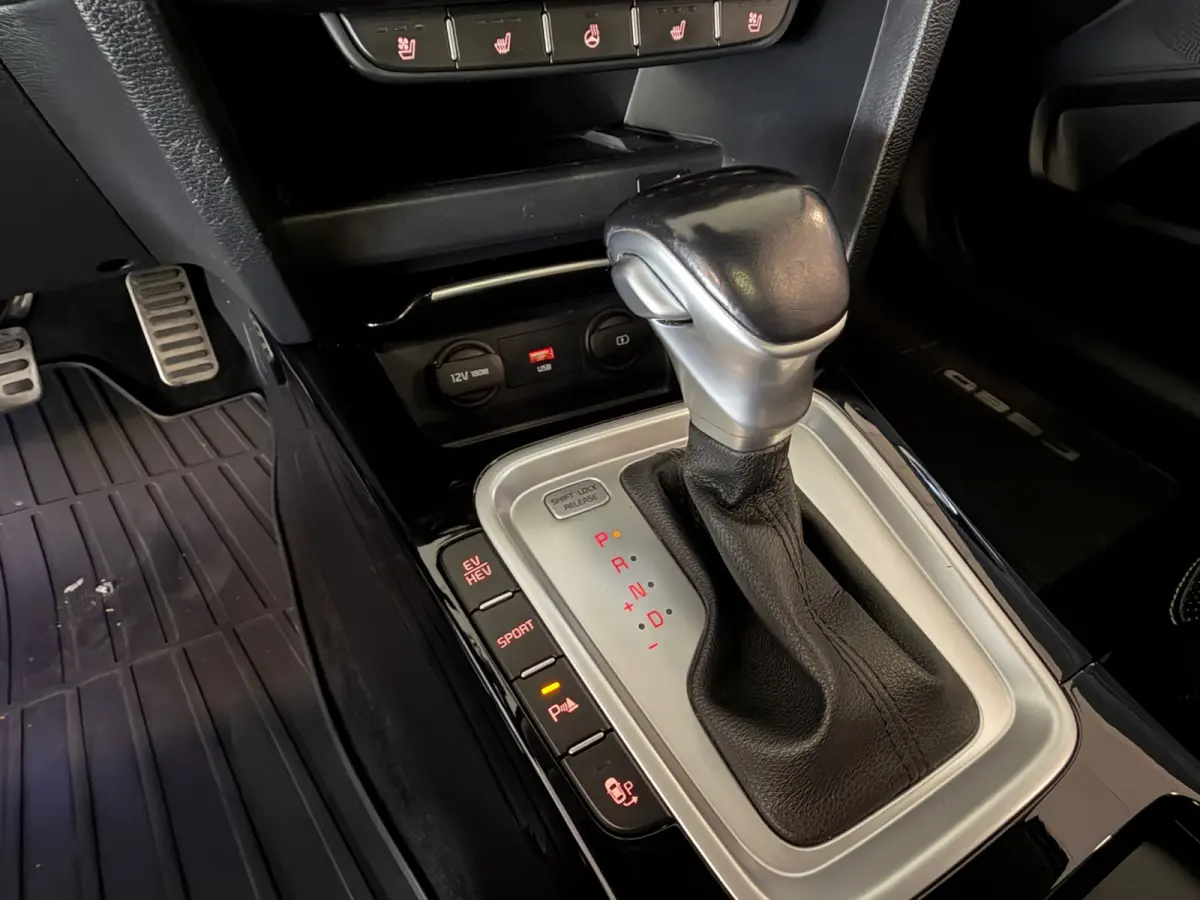 1.6 GDI PHEV EXECUTIVE, PANORAMADAK, LEER, NAVIGATIE, LED, CRUISE