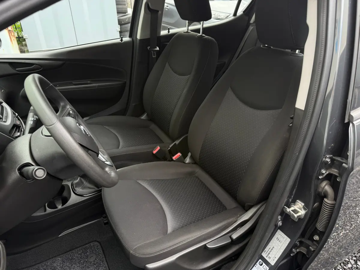 1.0 75PK Edition Plus | CRUISE CONTROL| AIRCO| PARKEER SENSOREN ACHTER| BLUETOOTH