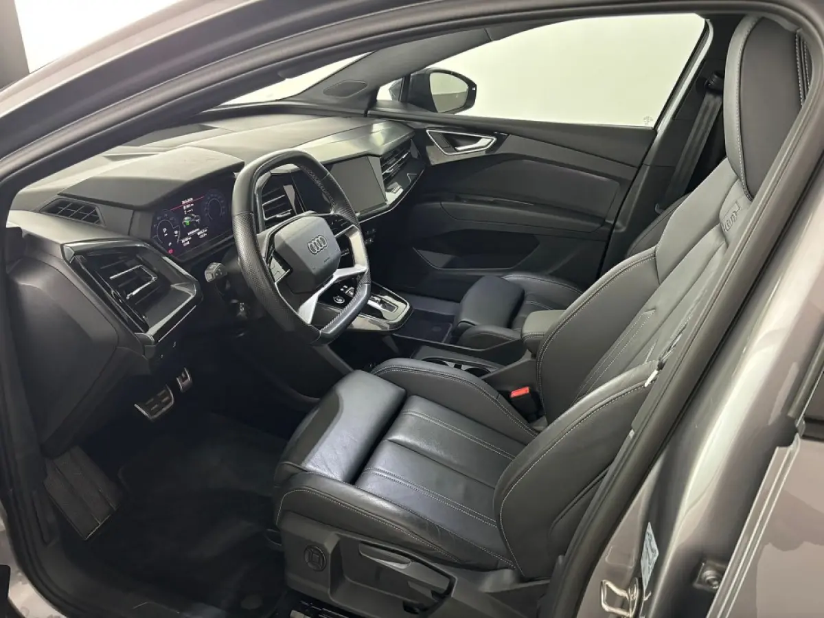 50 S edition 77 kWh *SOH 93.9%* LEDER | Trekhaak | ECC | NAVI | Stoelverwarming
