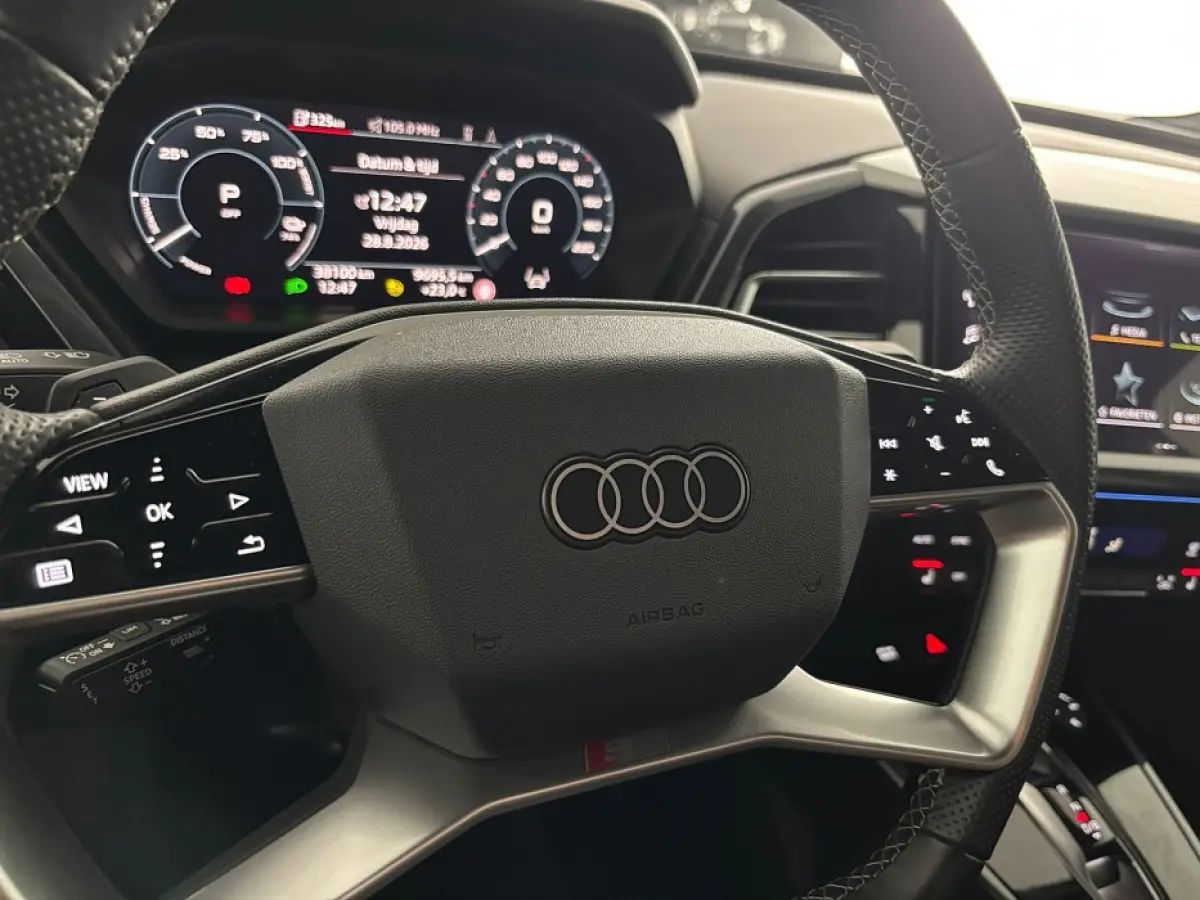 50 S edition 77 kWh *SOH 93.9%* LEDER | Trekhaak | ECC | NAVI | Stoelverwarming