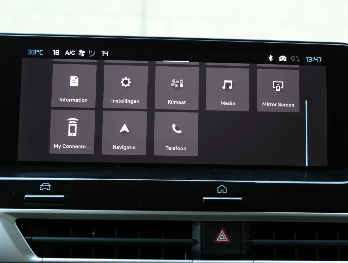 1.2 Hybrid 145pk Collection | SNEL RIJDEN | Camera | Zwarte velgen | Draadloos Apple Carplay en Android Auto