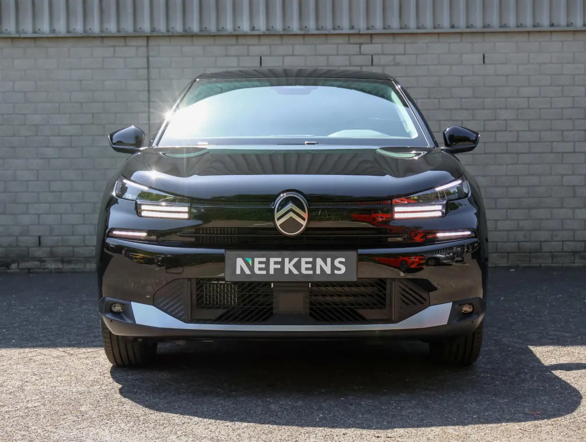 1.2 Hybrid 145pk Collection | SNEL RIJDEN | Camera | Zwarte velgen | Draadloos Apple Carplay en Android Auto