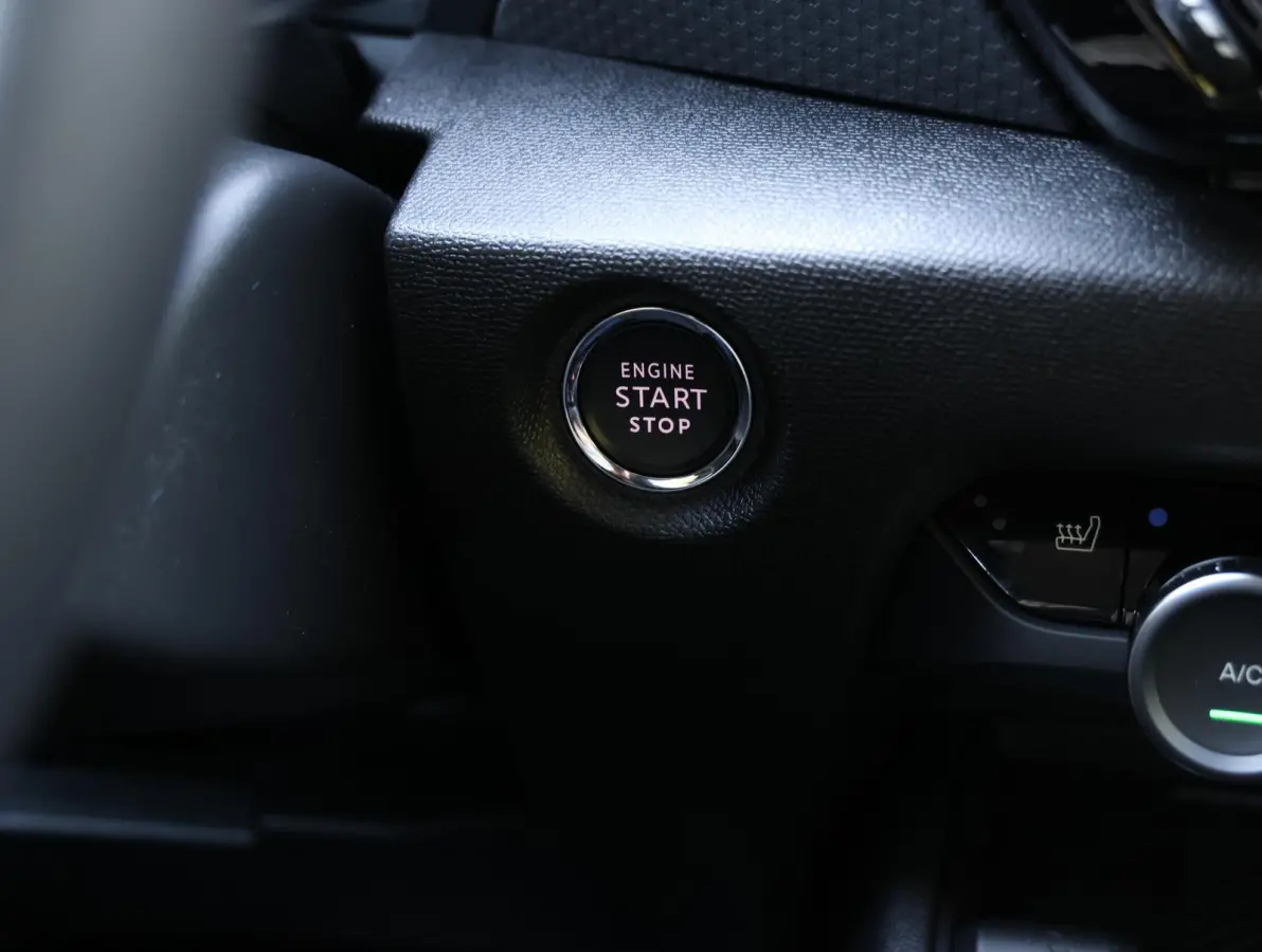 1.2 Hybrid 145pk Collection | SNEL RIJDEN | Camera | Zwarte velgen | Draadloos Apple Carplay en Android Auto
