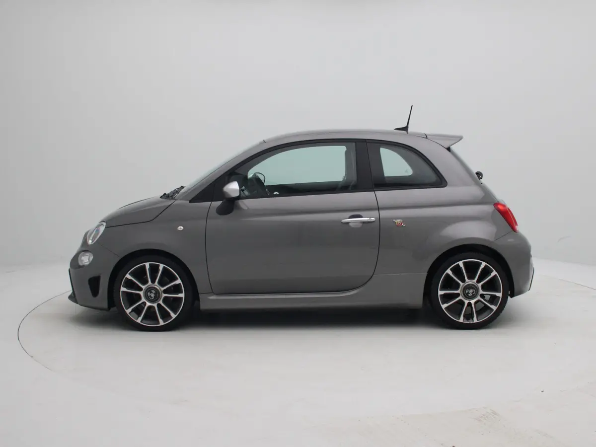 1.4 T-Jet Abarth Turismo | NAVI | Lederen Sportstoelen | 17'' Velgen |