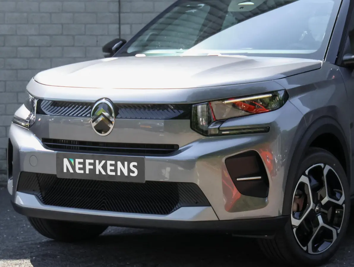 1.2 Hybrid 110pk Plus | Navigatie | Climate control | Camera | Apple Carplay en Android Auto