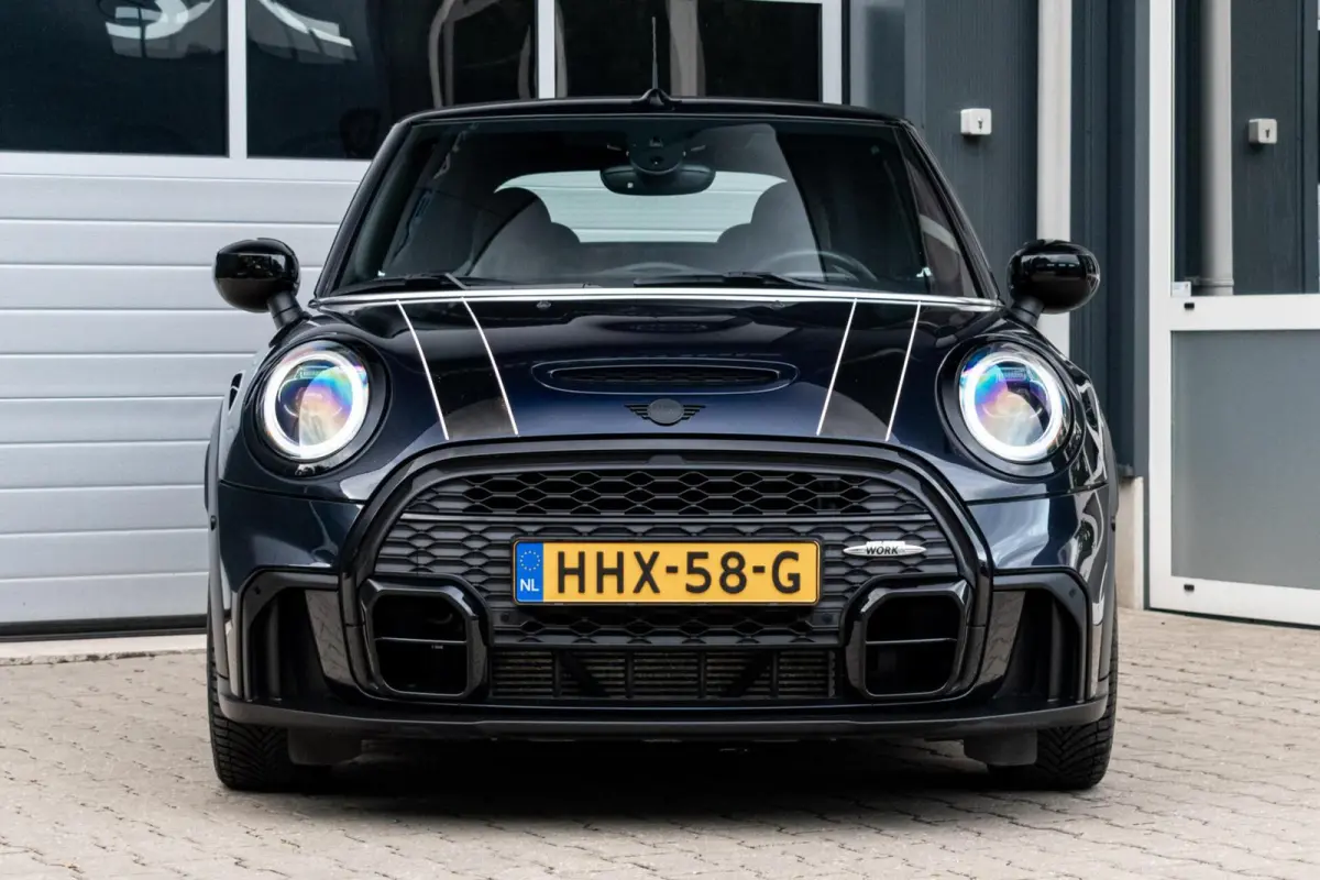 2.0 S John Cooper Works F1|STOELVERWARMING|ALCANTARA|CARPLAY|CAMERA|LED