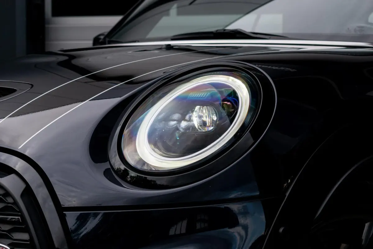 2.0 S John Cooper Works F1|STOELVERWARMING|ALCANTARA|CARPLAY|CAMERA|LED