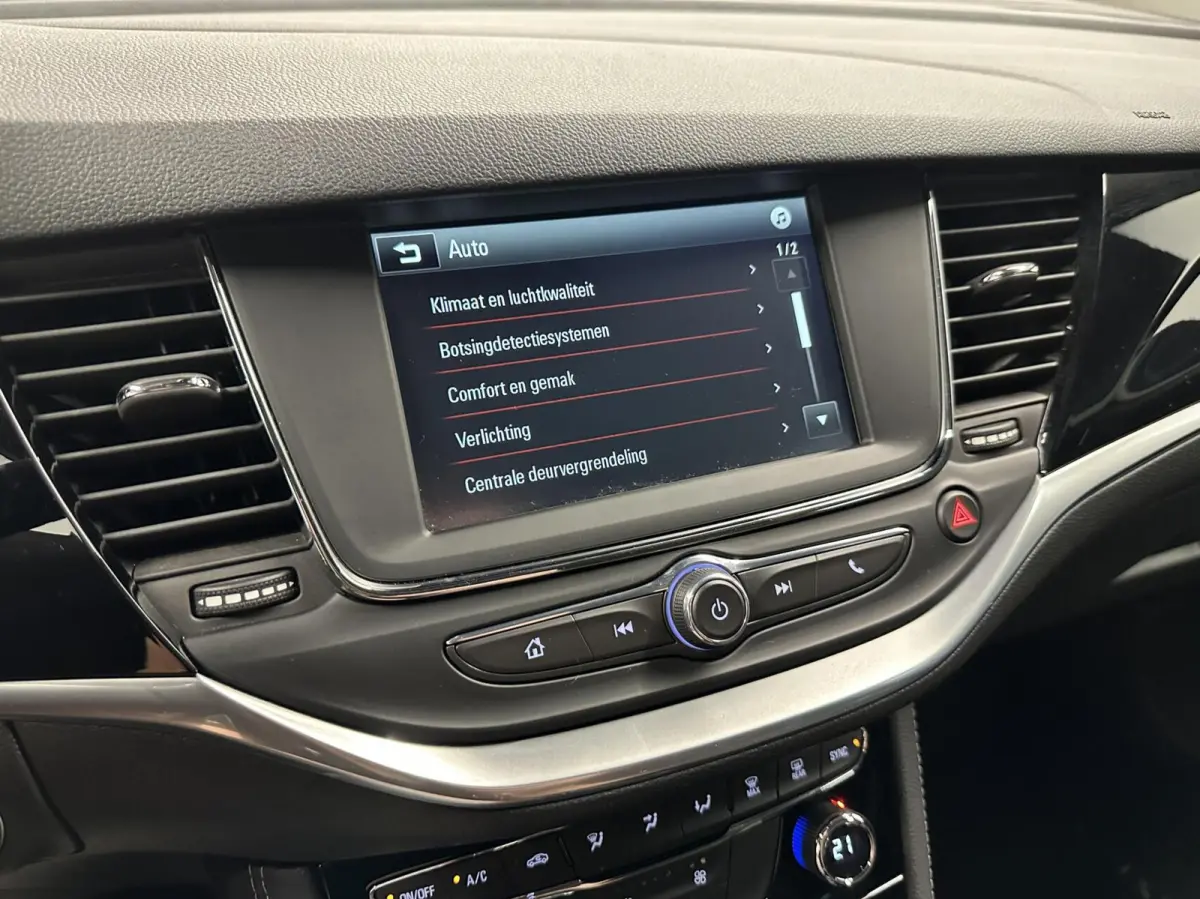 1.2 Blitz Elegance CARPLAY ECC NAVI CRUISE LM.