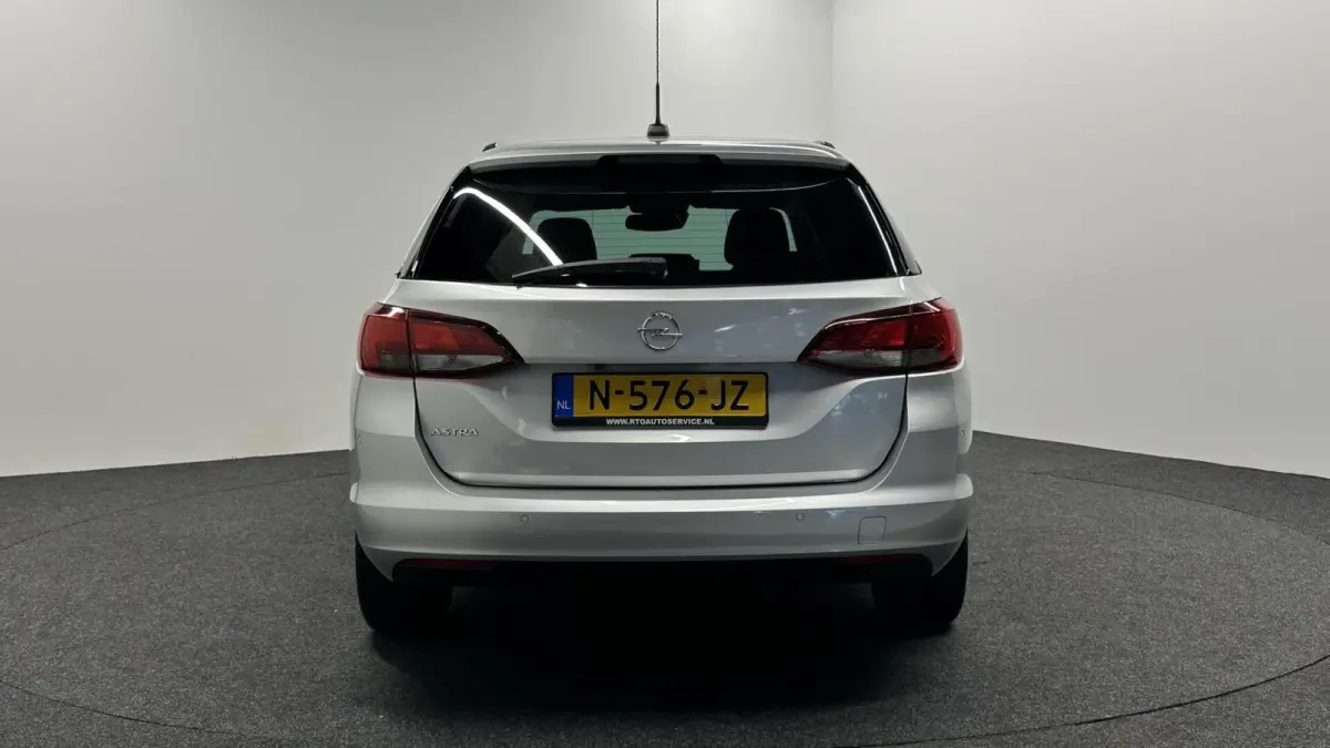 1.2 Blitz Elegance CARPLAY ECC NAVI CRUISE LM.